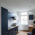 Studiowohnungen Am Neuberinhaus F&g *