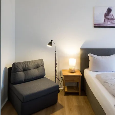 Studiowohnungen Am Neuberinhaus F&g Daire