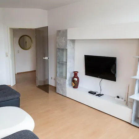 Studiowohnungen Am Neuberinhaus F&g